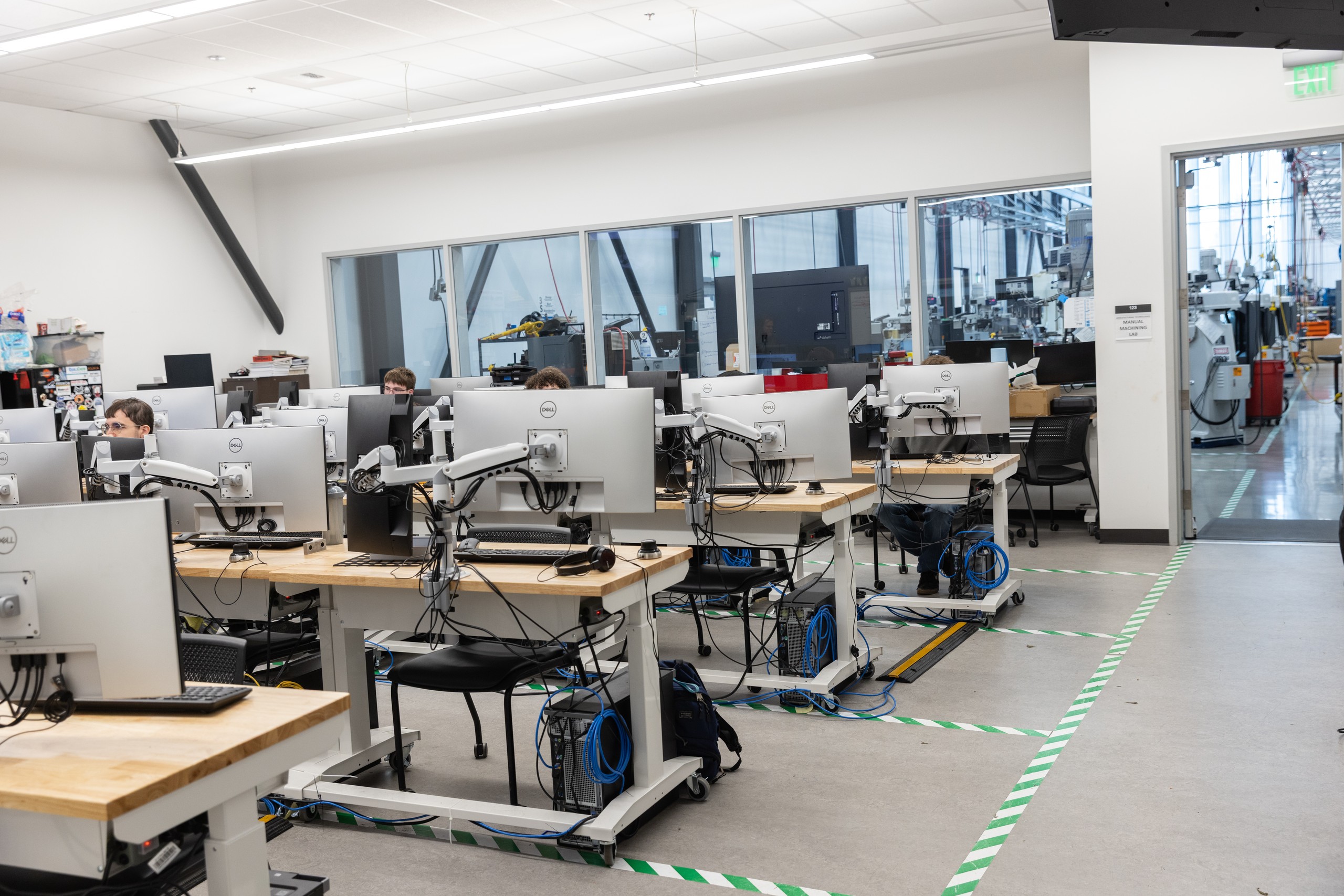 Manufacturing Engineering Technologies lab, photo 6 of 7